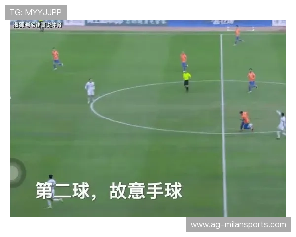 中超激战再升级 克雷桑推人染黄引发混乱 王秋明成焦点遭全场嘲讽 中超激战再升级 克雷桑推人染黄引发混乱 王秋明成焦点遭全场嘲讽