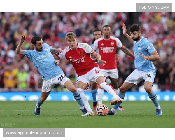 切尔西险胜热刺阿森纳完胜利物浦登顶英超最新积分格局生变 切尔西险胜热刺阿森纳完胜利物浦登顶英超最新积分格局生变