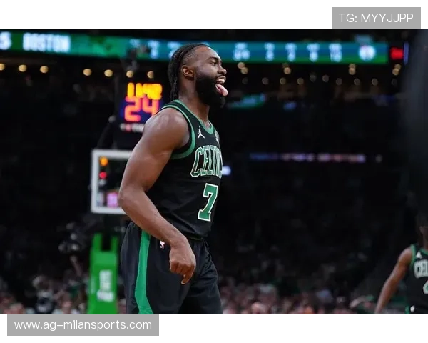 凯尔特人官宣:布朗最佳!绿军复仇之夜完美收官 凯尔特人官宣:布朗最佳!绿军复仇之夜完美收官