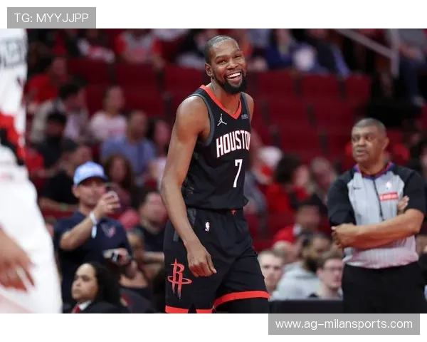 76人杜兰特战术地位面临重要调整