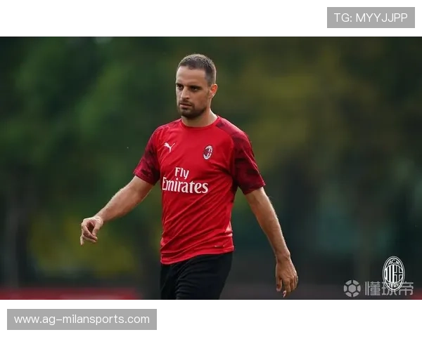 AC米兰体能日：冲刺+短传精度测试为训练核心